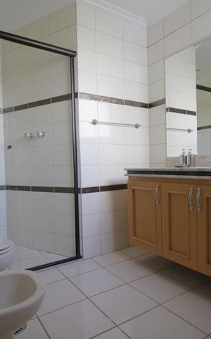 Apartamento à venda com 368m², 3 quartos e 4 vagasBanheiro da suíte 1