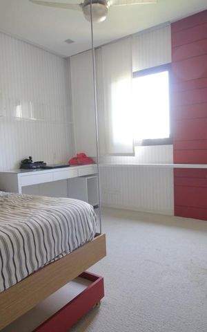 Apartamento à venda com 368m², 3 quartos e 4 vagasSuíte 2