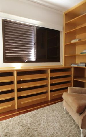 Apartamento à venda com 368m², 3 quartos e 4 vagasCloset