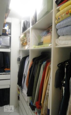 Apartamento à venda com 57m², 2 quartos e 1 vagaCloset do quarto 1