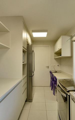 Apartamento à venda com 125m², 3 quartos e 4 vagasCozinha