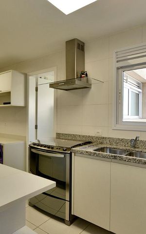 Apartamento à venda com 125m², 3 quartos e 4 vagasCozinha