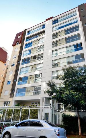 Apartamento à venda com 125m², 3 quartos e 4 vagasFachada