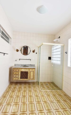 Casa à venda com 330m², 4 quartos e 5 vagasBanheiro Suíte 03