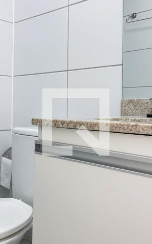 Studio para alugar com 28m², 1 quarto e 1 vaga Studio para alugar com 28m², 1 quarto e 1 vagaBanheiro