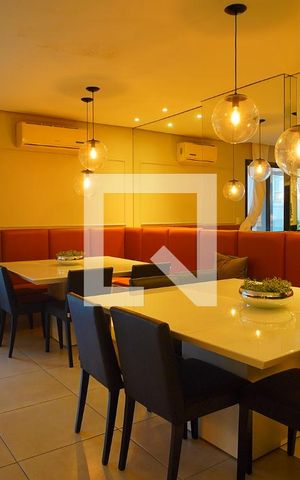 Apartamento para alugar com 52m², 2 quartos e 1 vagaÁrea comum - Salão de festas
