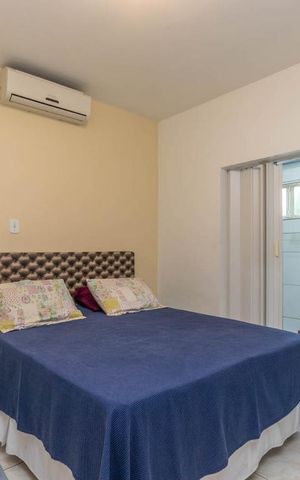 Casa à venda com 180m², 3 quartos e 4 vagas Casa à venda com 180m², 3 quartos e 4 vagasSuíte