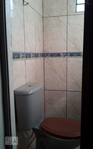 Casa para alugar com 42m², 2 quartos e sem vaga