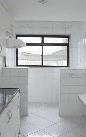 Apartamento à venda com 82m², 2 quartos e 1 vagaCozinha