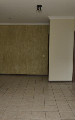 Apartamento à venda com 82m², 2 quartos e 1 vagaSala