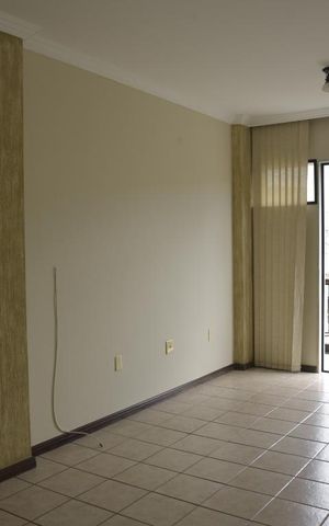 Apartamento à venda com 82m², 2 quartos e 1 vagaSala