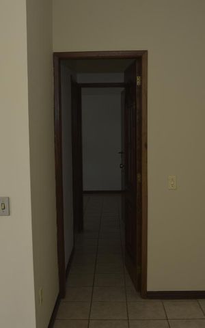 Apartamento à venda com 82m², 2 quartos e 1 vagaCorredor