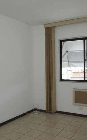 Apartamento à venda com 82m², 2 quartos e 1 vagaQuarto 2