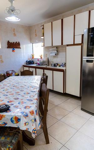 Casa à venda com 340m², 3 quartos e sem vagaCozinha