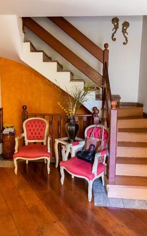 Casa à venda com 340m², 3 quartos e sem vagaEntrada