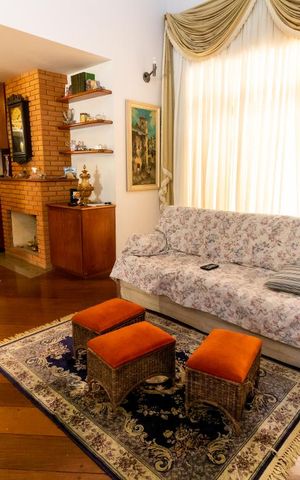 Casa à venda com 340m², 3 quartos e sem vagaSala