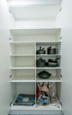 Apartamento à venda com 146m², 3 quartos e 2 vagas Apartamento à venda com 146m², 3 quartos e 2 vagasQuarto de Serviço