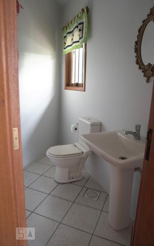 Casa à venda com 305m², 4 quartos e sem vagaBanheiro 2
