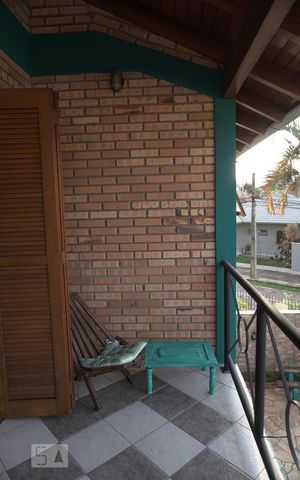 Casa à venda com 305m², 4 quartos e sem vagaSacada