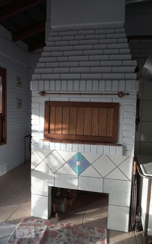 Casa à venda com 305m², 4 quartos e sem vagaChurrasqueira