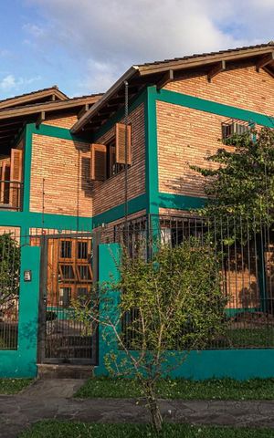 Casa à venda com 305m², 4 quartos e sem vagaFachada