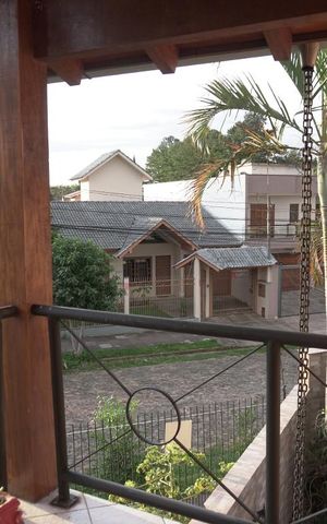Casa à venda com 305m², 4 quartos e sem vagaSacada