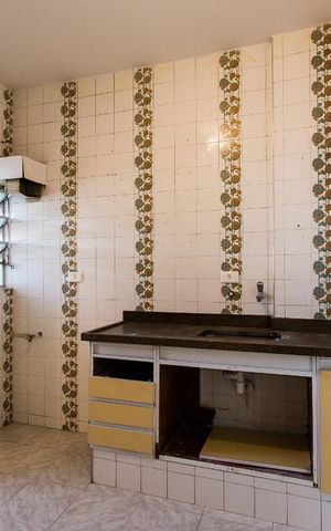 Apartamento à venda com 80m², 2 quartos e 1 vagaCozinha