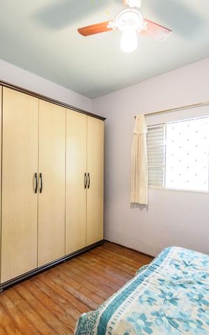 Casa à venda com 316m², 3 quartos e 2 vagas Casa à venda com 316m², 3 quartos e 2 vagasQuarto 2