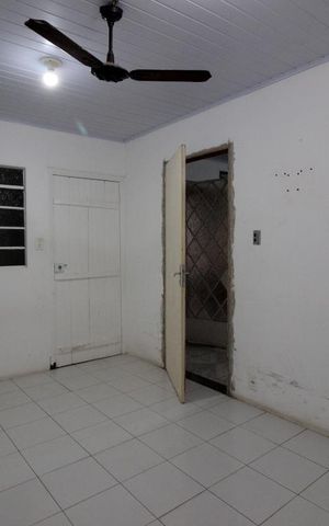 Casa à venda com 452m², 4 quartos e 2 vagasQuarto 5