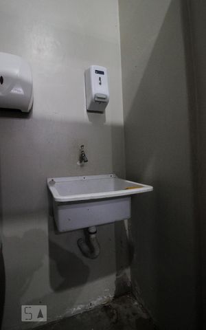 Casa à venda com 452m², 4 quartos e 2 vagasBanheiro 5