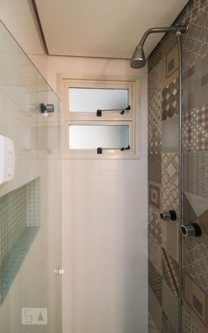Apartamento para alugar com 76m², 3 quartos e 2 vagas Apartamento para alugar com 76m², 3 quartos e 2 vagasBanheiro