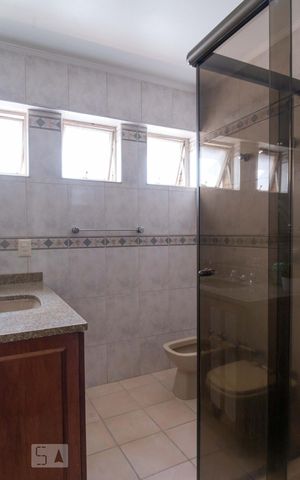 Apartamento para alugar com 238m², 4 quartos e 3 vagasBanheiro 1