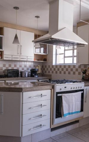 Apartamento para alugar com 238m², 4 quartos e 3 vagasCozinha