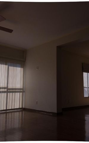 Apartamento para alugar com 238m², 4 quartos e 3 vagasSala