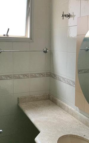 Apartamento para alugar com 92m², 3 quartos e 2 vagas Apartamento para alugar com 92m², 3 quartos e 2 vagasBanheiro