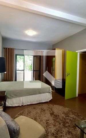Casa à venda com 571m², 8 quartos e 3 vagasSuíte 2
