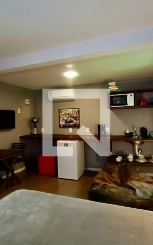 Casa à venda com 571m², 8 quartos e 3 vagasSuíte 6