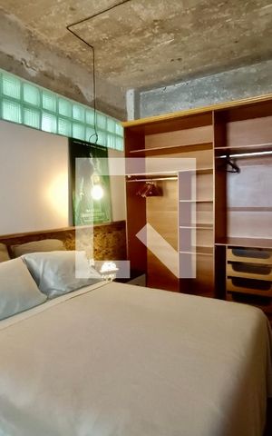 Casa à venda com 571m², 8 quartos e 3 vagasSuíte 5