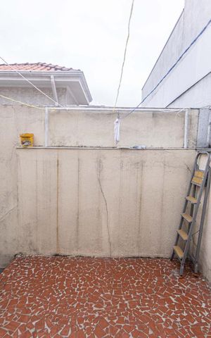 Casa à venda com 105m², 2 quartos e 2 vagas Casa à venda com 105m², 2 quartos e 2 vagasTerraço