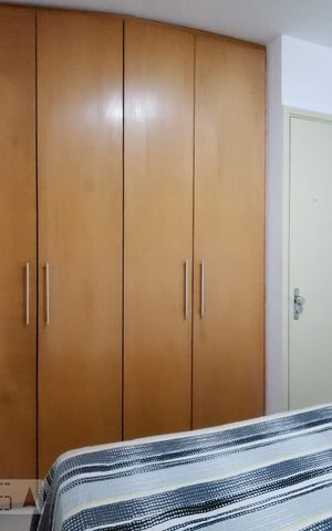 Apartamento à venda com 58m², 2 quartos e 1 vagaQuarto 2