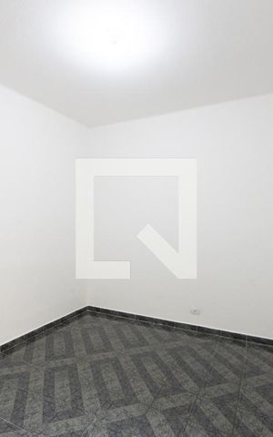 Casa para alugar com 30m², 1 quarto e 1 vaga Casa para alugar com 30m², 1 quarto e 1 vagaSuite