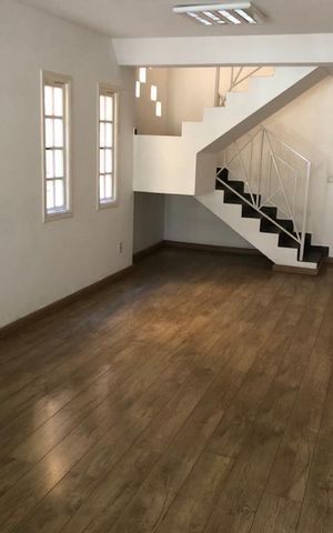 Casa para alugar com 135m², 3 quartos e 2 vagas