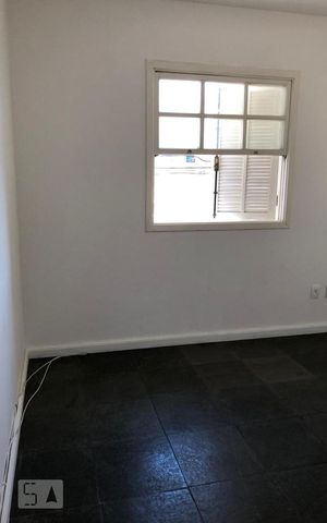 Casa para alugar com 135m², 3 quartos e 2 vagas