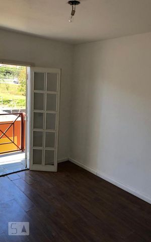 Casa para alugar com 135m², 3 quartos e 2 vagas