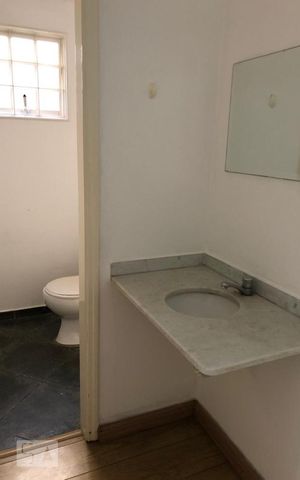 Casa para alugar com 135m², 3 quartos e 2 vagas
