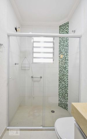 Casa à venda com 200m², 3 quartos e 2 vagas Casa à venda com 200m², 3 quartos e 2 vagasBanheiro 02
