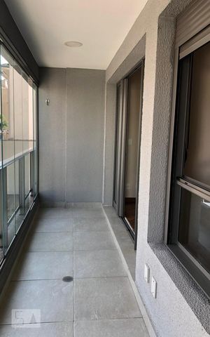 Apartamento à venda com 48m², 1 quarto e 1 vaga Apartamento à venda com 48m², 1 quarto e 1 vagaVaranda
