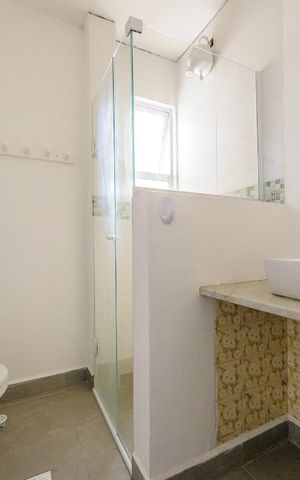 Apartamento à venda com 65m², 2 quartos e 1 vaga Apartamento à venda com 65m², 2 quartos e 1 vagaBanheiro