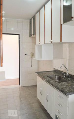 Apartamento à venda com 85m², 3 quartos e 1 vaga Apartamento à venda com 85m², 3 quartos e 1 vagaCozinha