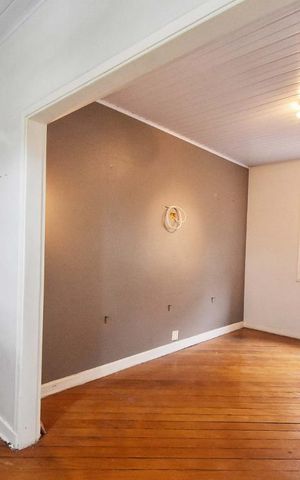 Casa para alugar com 70m², 3 quartos e 1 vaga Casa para alugar com 70m², 3 quartos e 1 vagaSala